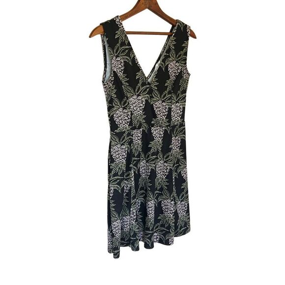 H&M Fit & Flare Pineapple V Neck Mini Dress - Picture 3 of 8